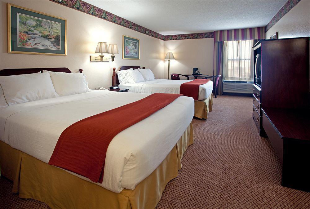 Quality Inn & Suites Clemmons I-40 Bilik gambar