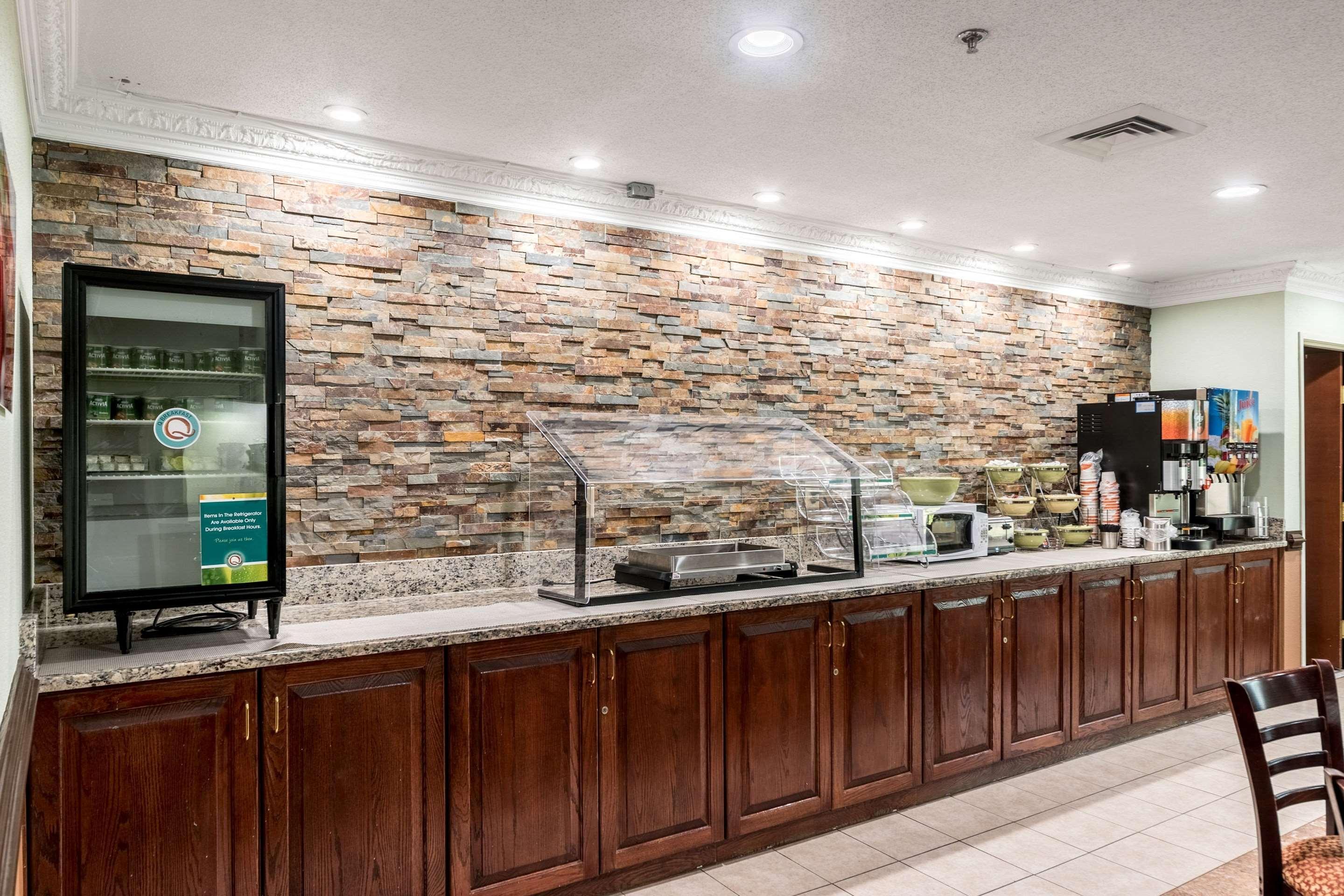 Quality Inn & Suites Clemmons I-40 Luaran gambar
